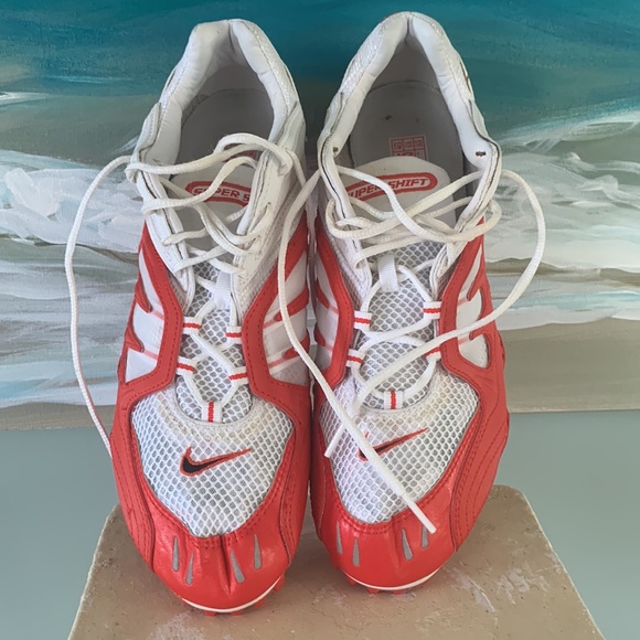 Nike (10.5) - Picture 9 of 16